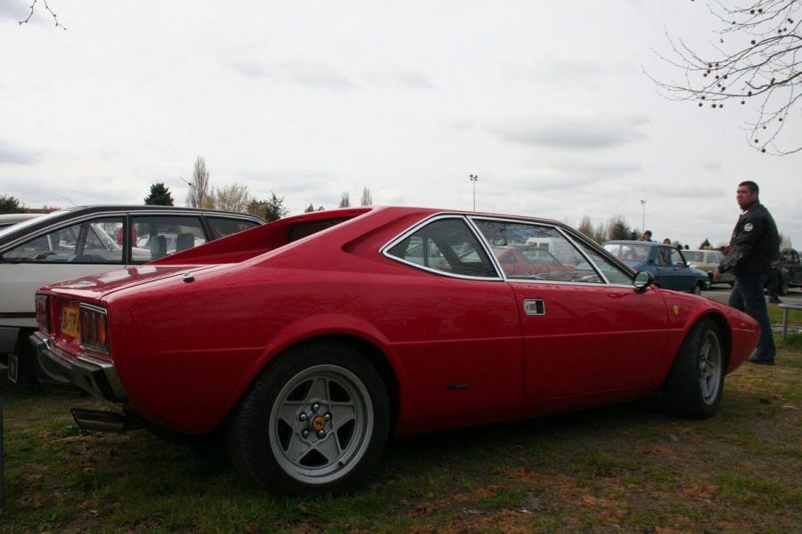  Ferrari 308 GT4 1975 года  (фото 7 из 35)